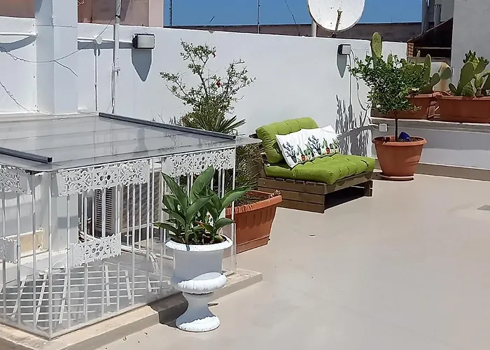 A Due Passi Temporary 特拉尼