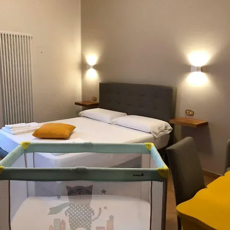 Апартаменты A Due Passi Temporary Трани